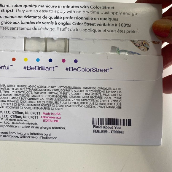 Colorstreet nail strip - Plaid about you - Picture 2 of 2